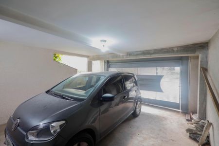 Casa à venda com 110m², 4 quartos e 1 vaga Casa à venda com 110m², 4 quartos e 1 vagaGaragem