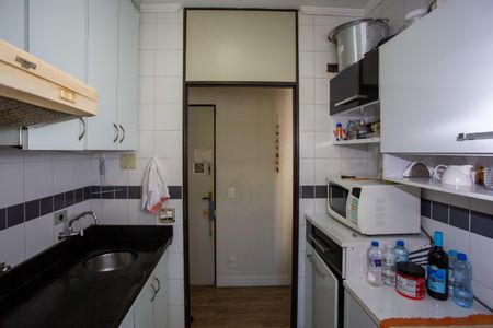Apartamento à venda com 48m², 2 quartos e 1 vagaCozinha
