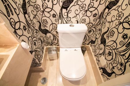 Apartamento à venda com 210m², 3 quartos e 4 vagasLavabo