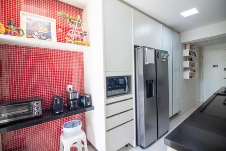 Apartamento à venda com 210m², 3 quartos e 4 vagasCozinha