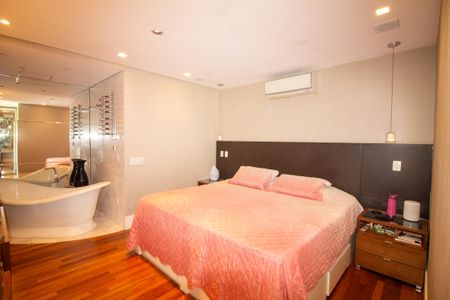 Apartamento à venda com 210m², 3 quartos e 4 vagasQuarto 3 - Suíte 2