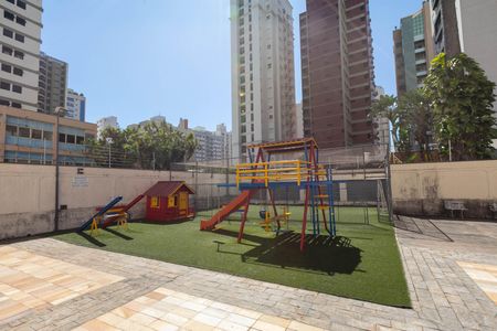 Apartamento para alugar com 105m², 3 quartos e 1 vagaÁrea comum - Playground