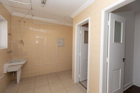 Apartamento para alugar com 105m², 3 quartos e 1 vagaÁrea de Serviço