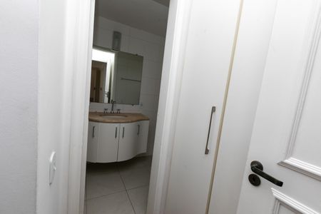 Apartamento para alugar com 105m², 3 quartos e 1 vagaBanheiro Suite
