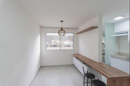 Sala de apartamento para alugar com 2 quartos, 42m² em Villa Garden, Campinas