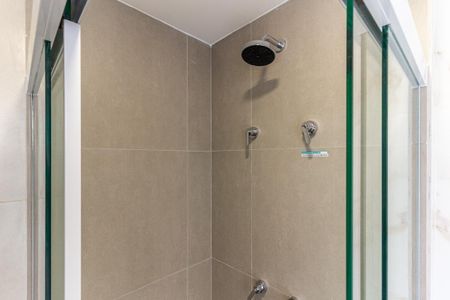 Apartamento para alugar com 52m², 2 quartos e sem vagaBanheiro