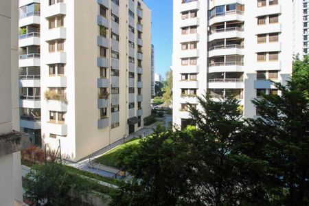 Apartamento para alugar com 73m², 2 quartos e 2 vagasVista Varanda 