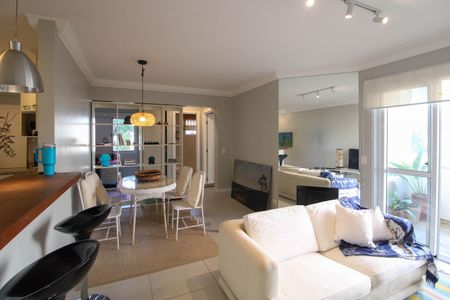 Apartamento para alugar com 73m², 2 quartos e 2 vagasSala