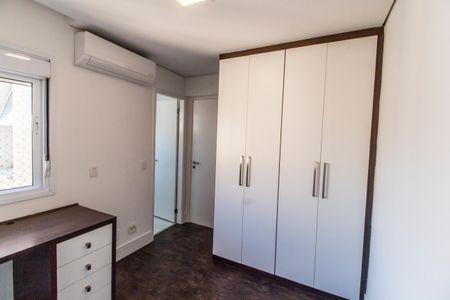 Apartamento à venda com 144m², 4 quartos e 3 vagasSuíte 2