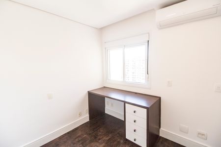Apartamento à venda com 144m², 4 quartos e 3 vagasSuíte 2