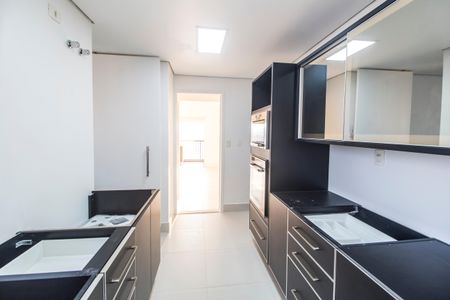 Apartamento à venda com 144m², 4 quartos e 3 vagasCozinha