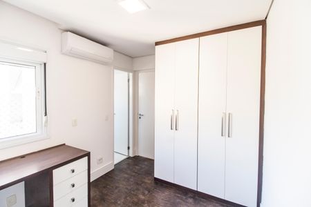 Apartamento à venda com 144m², 4 quartos e 3 vagasSuíte 2