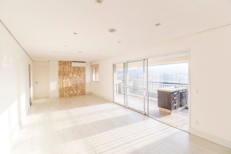 Sala  de apartamento à venda com 4 quartos, 144m² em Alphaville, Santana de Parnaíba