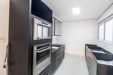 Apartamento à venda com 144m², 4 quartos e 3 vagasCozinha