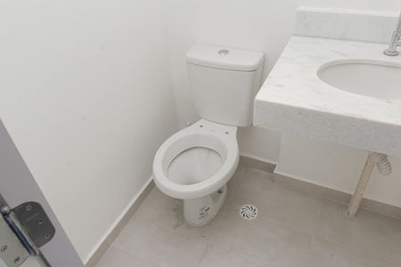 Apartamento para alugar com 52m², 2 quartos e 1 vaga Apartamento para alugar com 52m², 2 quartos e 1 vagaBanheiro 2