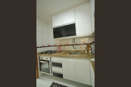 Apartamento à venda com 55m², 2 quartos e 1 vagaCozinha 