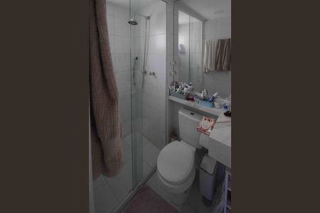 Apartamento à venda com 77m², 3 quartos e 1 vagaBanheiro da Suite