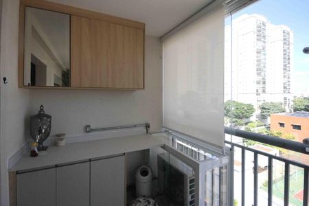 Apartamento à venda com 77m², 3 quartos e 1 vagaVaranda