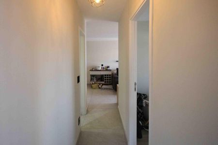 Apartamento à venda com 77m², 3 quartos e 1 vagaCorredor