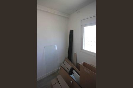 Apartamento à venda com 77m², 3 quartos e 1 vagaQuarto 02