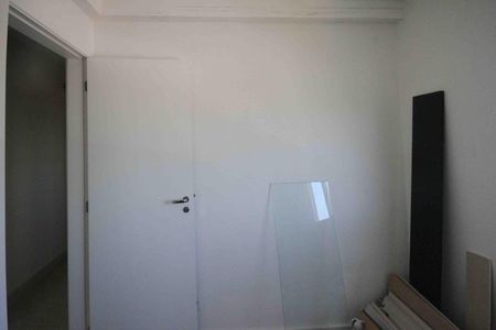 Apartamento à venda com 77m², 3 quartos e 1 vagaQuarto 02