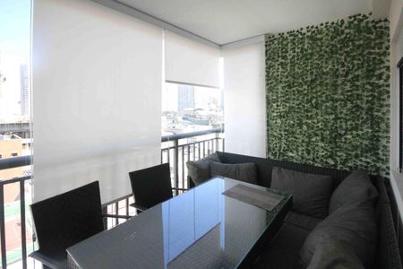 Apartamento à venda com 77m², 3 quartos e 1 vagaVaranda