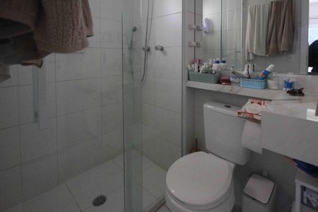 Apartamento à venda com 77m², 3 quartos e 1 vagaBanheiro da Suite
