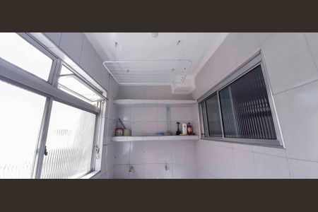 Apartamento à venda com 63m², 3 quartos e 1 vagaÁrea de Serviço