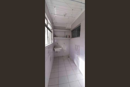 Apartamento à venda com 63m², 3 quartos e 1 vagaÁrea de Serviço