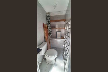 Apartamento à venda com 63m², 3 quartos e 1 vagaBanheiro da Área de Serviço