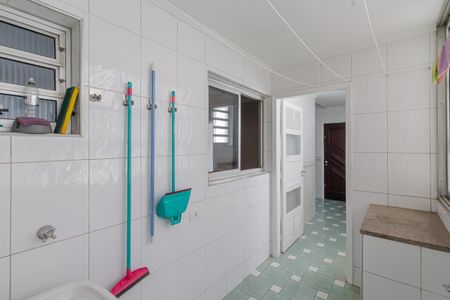 Apartamento à venda com 84m², 3 quartos e 2 vagas Apartamento à venda com 84m², 3 quartos e 2 vagasÁrea de Serviço