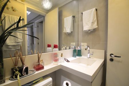 Apartamento à venda com 55m², 3 quartos e 1 vagaBanheiro Corredor