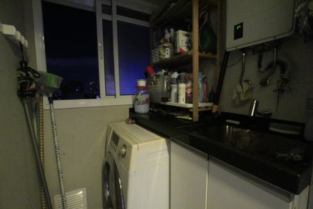 Apartamento à venda com 55m², 3 quartos e 1 vagaÁrea de Serviço