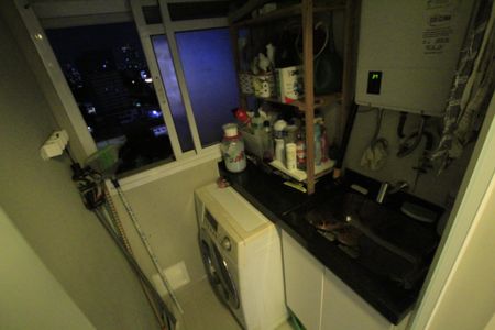 Apartamento à venda com 55m², 3 quartos e 1 vagaÁrea de Serviço