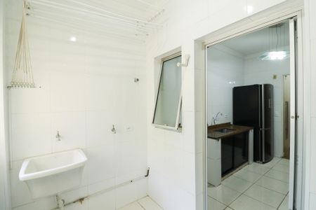 Apartamento para alugar com 74m², 2 quartos e 1 vagaCozinha e Área de Serviço