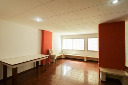 Apartamento para alugar com 74m², 2 quartos e 1 vagaSalão de Festas