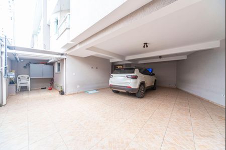 Casa à venda com 189m², 3 quartos e 4 vagas Casa à venda com 189m², 3 quartos e 4 vagasGaragem