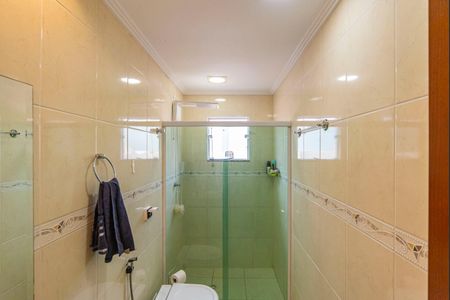Casa à venda com 189m², 3 quartos e 4 vagas Casa à venda com 189m², 3 quartos e 4 vagasBanheiro Social