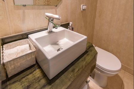 Casa à venda com 189m², 3 quartos e 4 vagas Casa à venda com 189m², 3 quartos e 4 vagasLavabo
