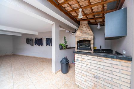 Casa à venda com 189m², 3 quartos e 4 vagas Casa à venda com 189m², 3 quartos e 4 vagasÁrea Gourmet