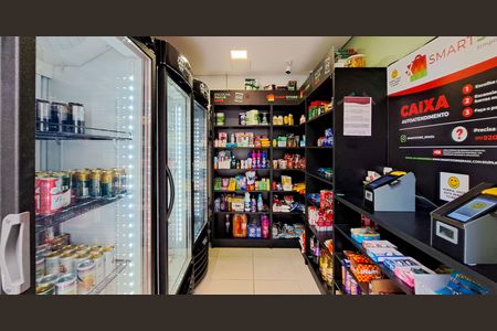Apartamento para alugar com 38m², 2 quartos e sem vagaMini Mercado