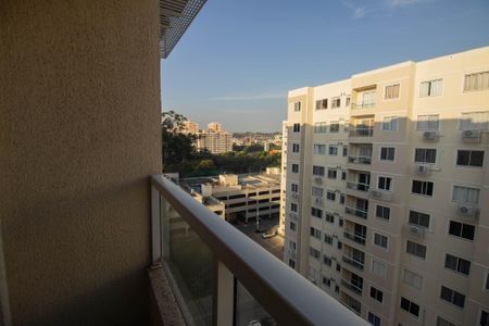 Varanda da Sala de apartamento para alugar com 2 quartos, 46m² em Colubandê, São Gonçalo