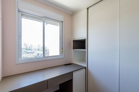 Apartamento à venda com 59m², 2 quartos e 1 vagaQuarto 02