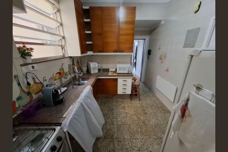 Apartamento à venda com 95m², 3 quartos e 1 vagaCozinha 