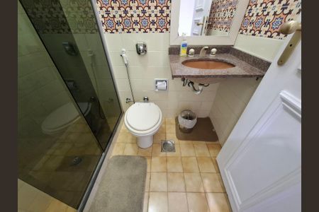 Apartamento à venda com 95m², 3 quartos e 1 vagaBanheiro 2
