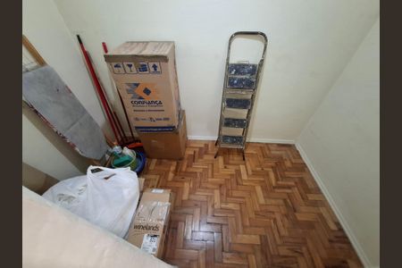 Apartamento à venda com 95m², 3 quartos e 1 vagaÁrea de serviço 