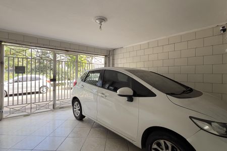 Garagem de casa à venda com 3 quartos, 125m² em Vila Augusta, Guarulhos