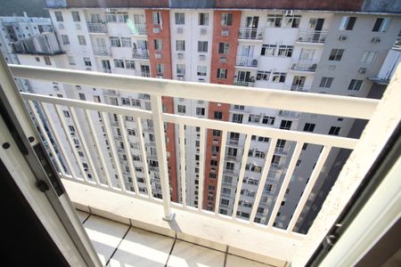 Varanda de apartamento à venda com 2 quartos, 50m² em Jacarepaguá, Rio de Janeiro