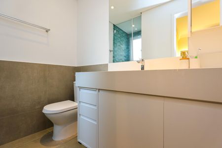 Apartamento à venda com 240m², 3 quartos e 4 vagasBanheiro da Suíte 3