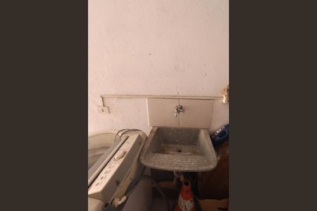 Casa para alugar com 50m², 1 quarto e sem vagaÁrea de Serviço